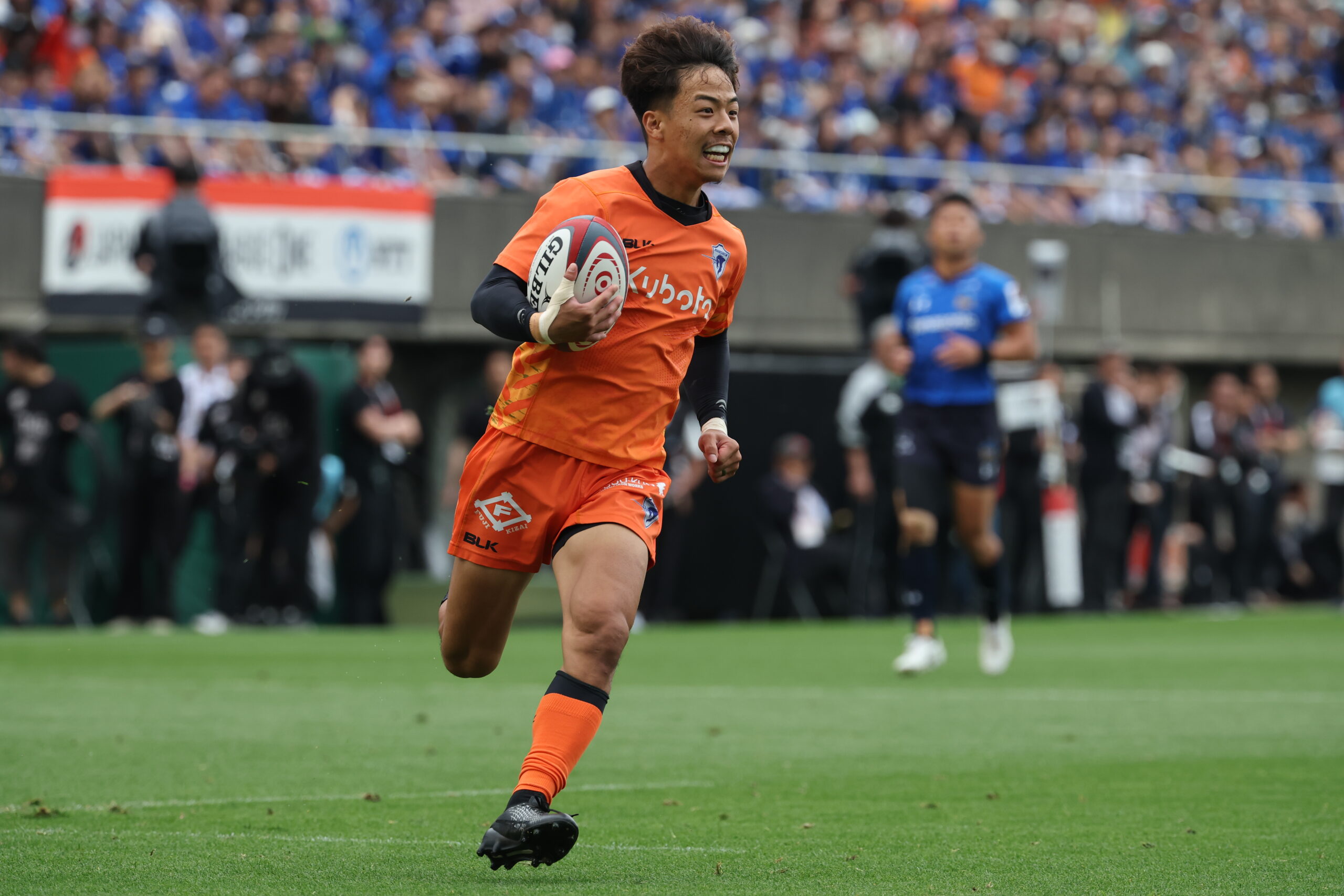 【リーグワン】スピアーズがワイルドナイツを撃破！藤原忍2トライの活躍。勝敗を分けたスクラム「難しかった」坂手複雑胸中…PO準決勝